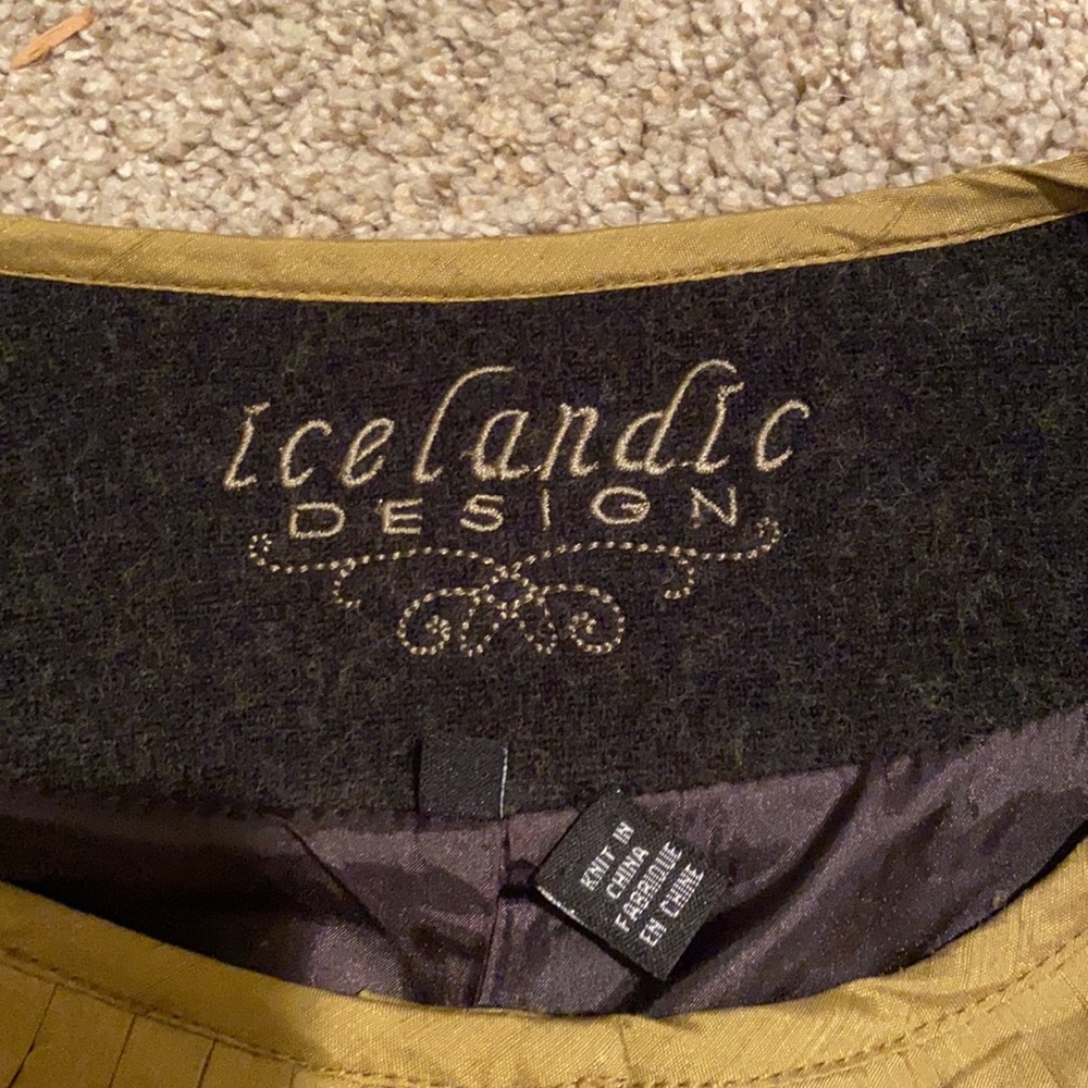 Icelandic Design Sweater - image 2